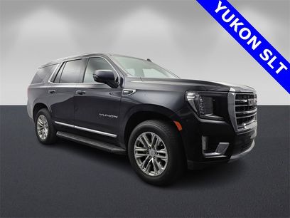 Used 2023 GMC Yukon SLT w/ SLT Premium Package
