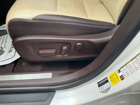 Used 2018 Lexus RX 350 FWD w/ Premium Package image 25