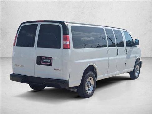 Used 2023 GMC Savana 3500 LS RWD image 5