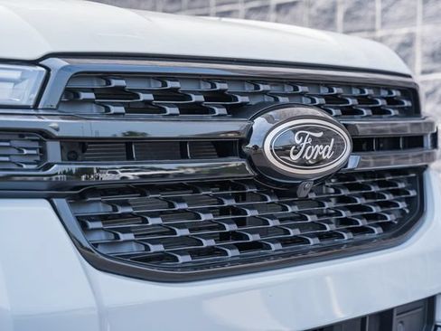 New 2026 Ford Ranger XLT w/ FX4 Off-Road Package AWD/4WD image 12