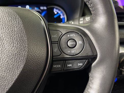 Certified 2023 Toyota RAV4 XLE Premium AWD/4WD image 27