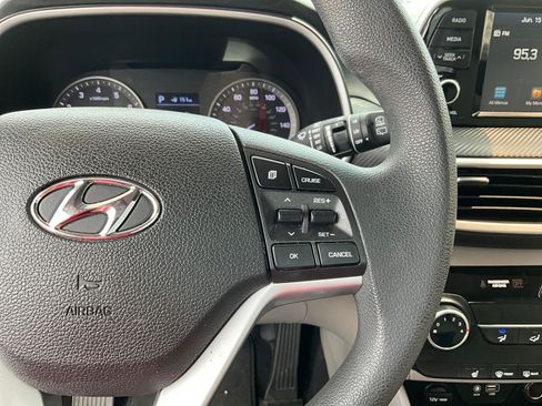 Used 2021 Hyundai Tucson Value FWD image 11