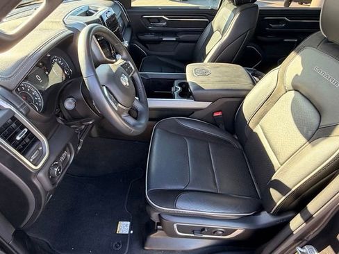 Used 2023 RAM 1500 Laramie AWD/4WD image 43