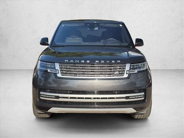Used 2023 Land Rover Range Rover Autobiography AWD/4WD image 2