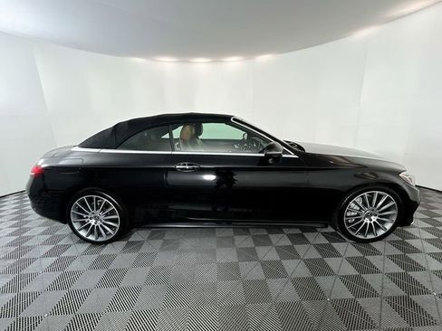 Used 2018 Mercedes-Benz C 300 Cabriolet image 11