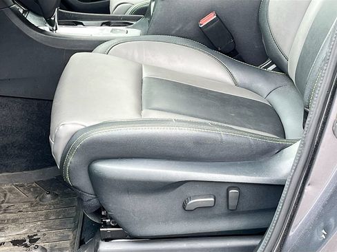 Used 2024 Subaru Ascent Onyx Edition AWD/4WD image 18
