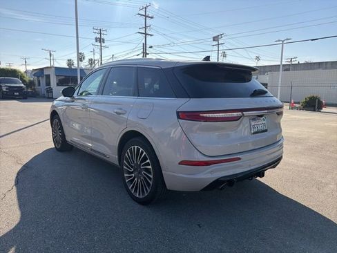 Used 2022 Lincoln Corsair Grand Touring w/ Towing Package image 5