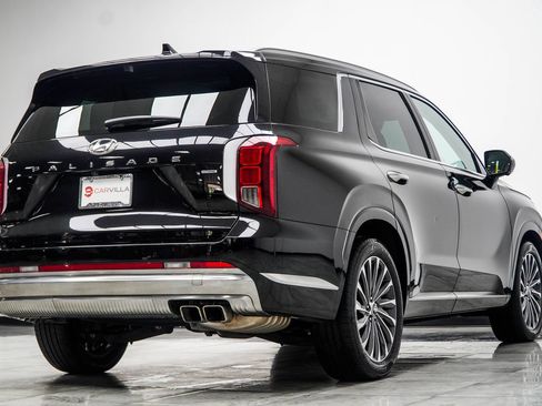 Used 2025 Hyundai Palisade Calligraphy AWD/4WD image 13