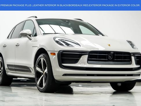 Used 2023 Porsche Macan AWD/4WD image 4