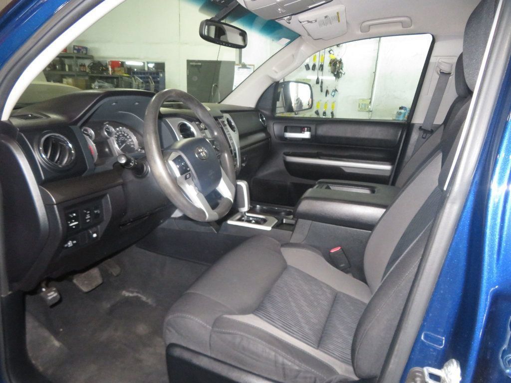 Used 2014 Toyota Tundra SR5 w/ SR5 Upgrade Package RWD image 20