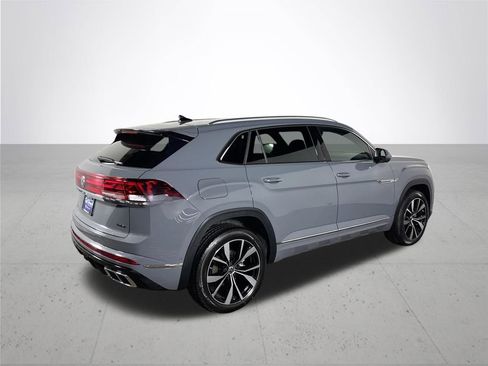 Certified 2025 Volkswagen Atlas Cross Sport SEL Premium R-Line AWD/4WD image 6