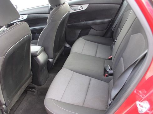 Used 2024 Kia Forte LXS image 23