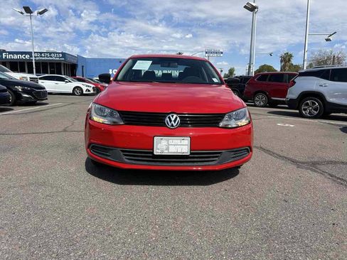 Used 2013 Volkswagen Jetta Sedan FWD image 3