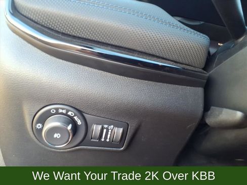 New 2026 Jeep Compass Latitude image 13