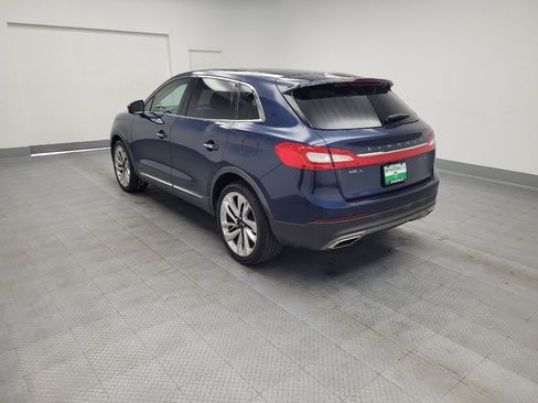 Used 2017 Lincoln MKX Reserve w/ Driver Assistance Package image 5