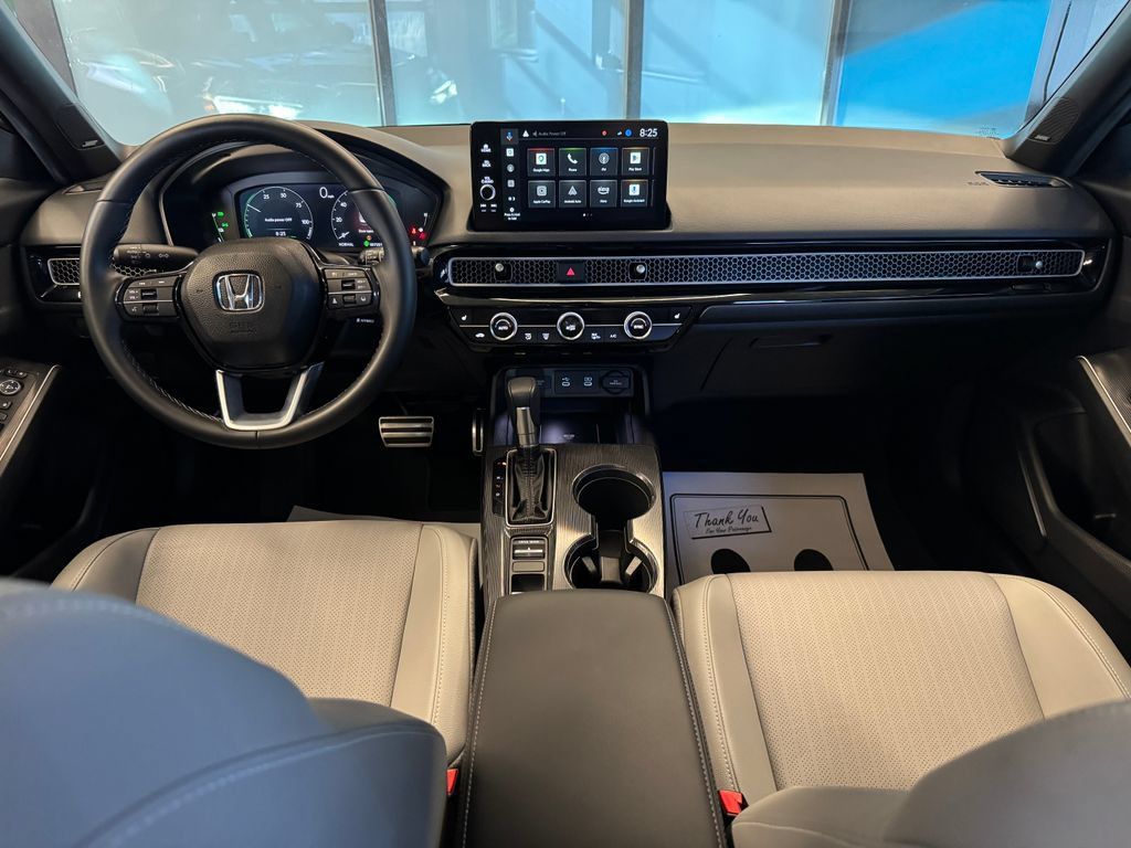 Used 2025 Honda Civic Sport Touring image 9