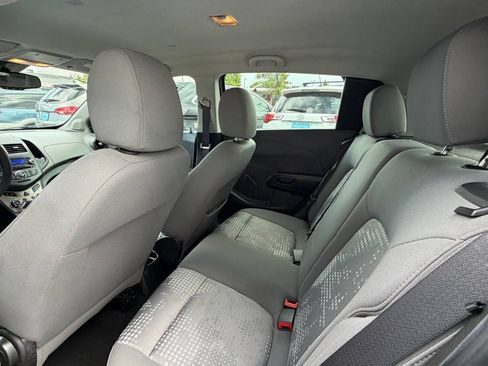Used 2012 Chevrolet Sonic LS FWD image 9