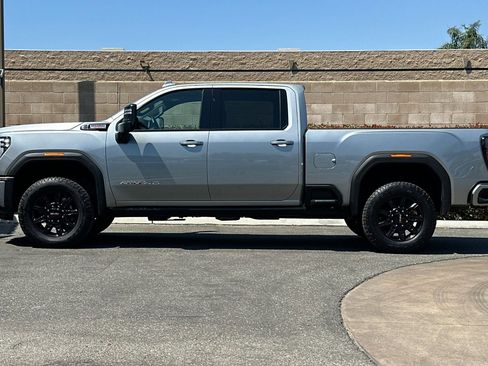 Certified 2025 GMC Sierra 2500 AT4 w/ AT4 Premium Plus Package AWD/4WD image 7