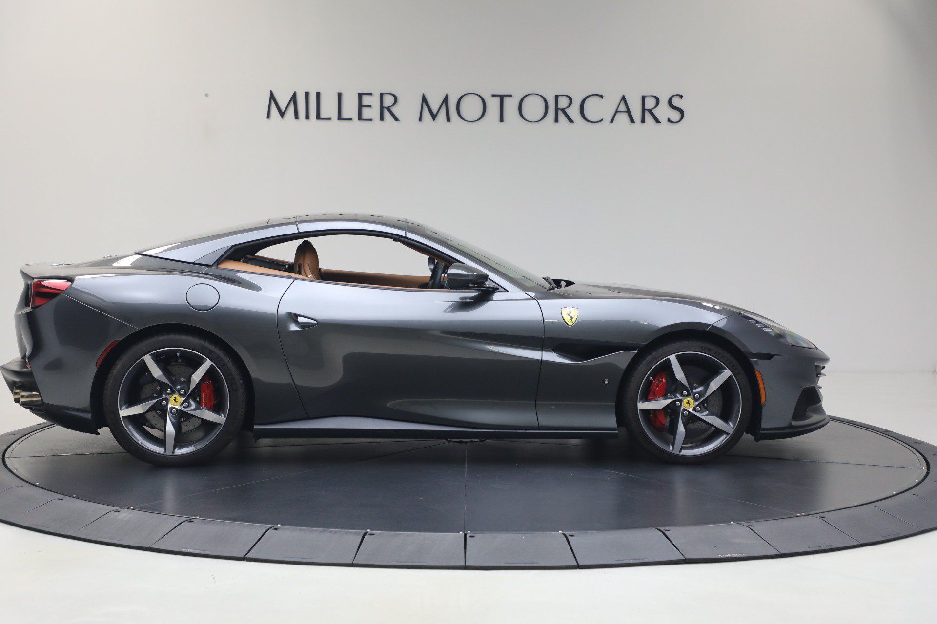 Certified 2022 Ferrari Portofino M RWD image 28