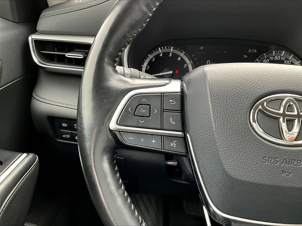 Used 2021 Toyota Highlander Limited AWD/4WD image 13