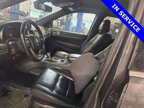 Used 2018 Jeep Grand Cherokee Limited image 7