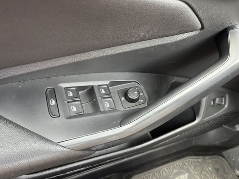 Used 2019 Volkswagen Jetta S w/ Driver Assistance Package FWD image 25