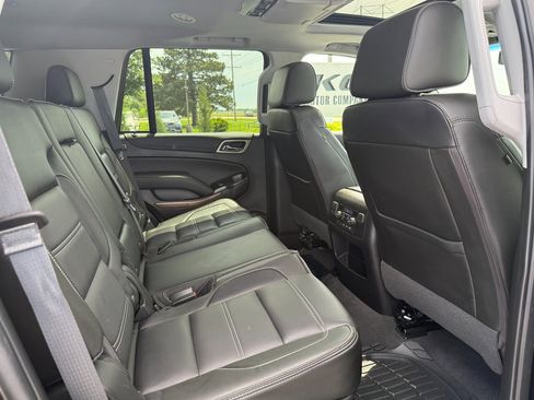 Used 2020 GMC Yukon Denali w/ Denali Ultimate Package AWD/4WD image 12