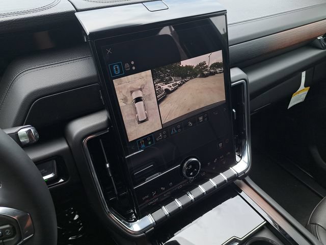 New 2026 GMC Yukon Denali w/ Denali Reserve Package AWD/4WD image 11