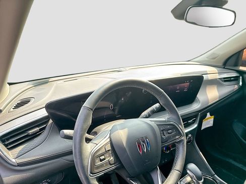 Used 2025 Buick Encore GX Preferred FWD image 11