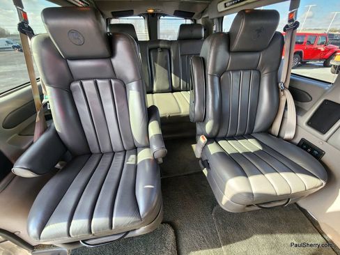 Used 2013 GMC Savana 2500 image 31