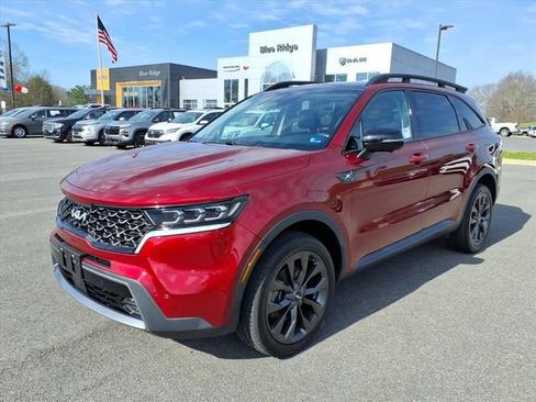 Used 2023 Kia Sorento SX Prestige image 10