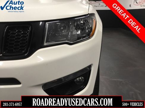 Used 2018 Jeep Compass Latitude AWD/4WD image 15