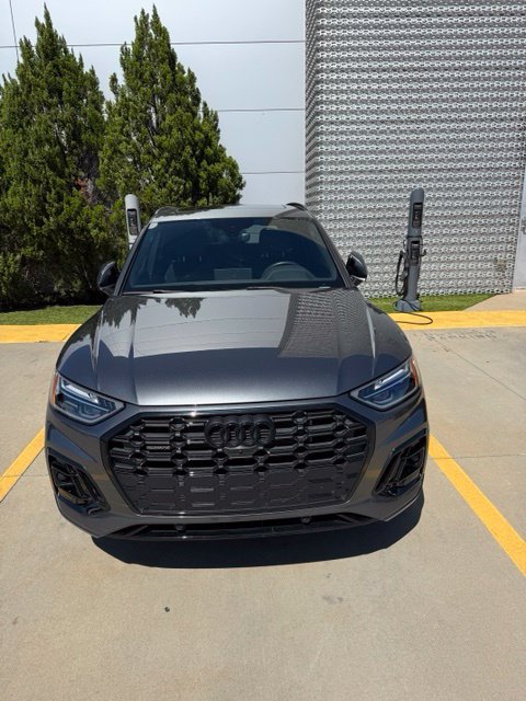 Used 2024 Audi Q5 e Premium Plus w/ Premium Plus Package AWD/4WD image 6