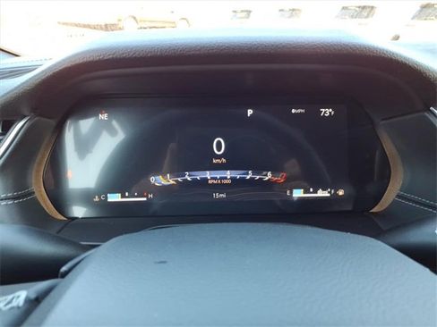 New 2025 Jeep Grand Cherokee Altitude image 21