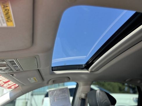 Used 2018 Honda Accord Touring image 15