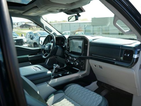 Used 2023 Ford F150 Limited image 26