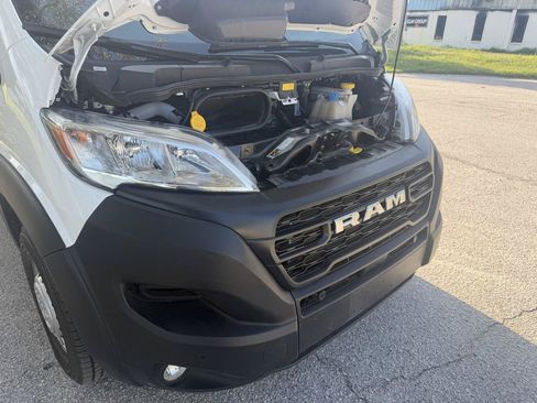 Used 2025 RAM ProMaster 2500 w/ Safety Group FWD image 21