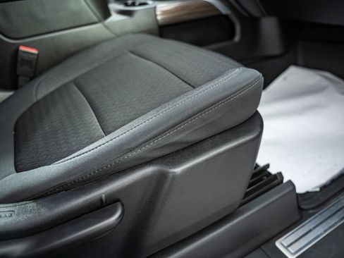 Used 2021 Chevrolet Silverado 1500 LT Trail Boss w/ LPO, Dark Essentials Package image 34