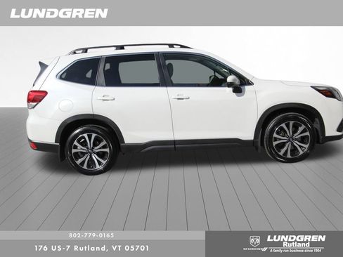 Used 2023 Subaru Forester Limited image 2