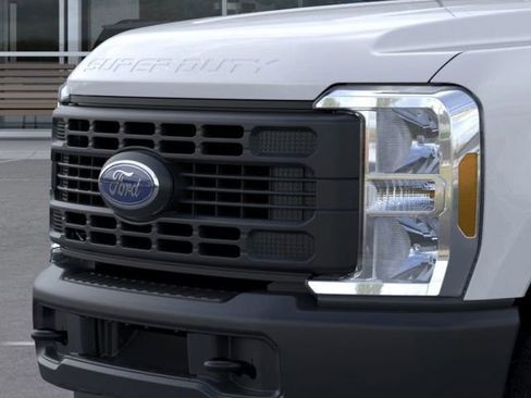 New 2026 Ford F350 XL image 17