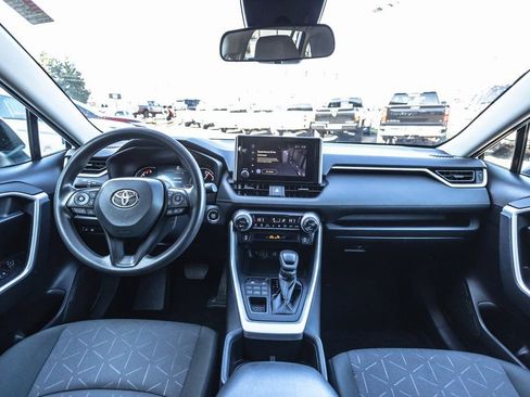 Used 2024 Toyota RAV4 XLE w/ Convenience Package image 27