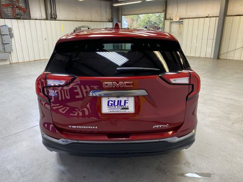 Used 2023 GMC Terrain AT4 image 7