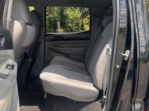 Used 2013 Toyota Tacoma PreRunner w/ TRD Sport Pkg RWD image 15