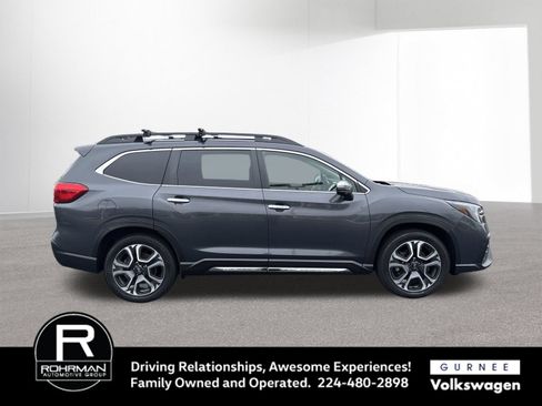 Used 2023 Subaru Ascent Touring AWD/4WD image 10