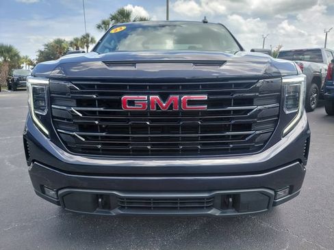 Used 2023 GMC Sierra 1500 Elevation RWD image 9