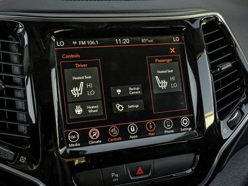 Used 2020 Jeep Cherokee Limited image 40