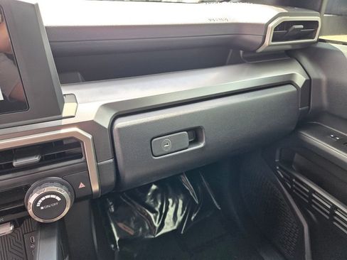 Used 2026 Toyota 4Runner SR5 AWD/4WD image 26