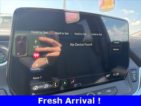 Certified 2025 Chevrolet Blazer RS w/ Driver Confidence II Package image 6