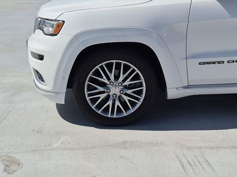 Used 2018 Jeep Grand Cherokee Summit w/ Platinum Series Group AWD/4WD image 14