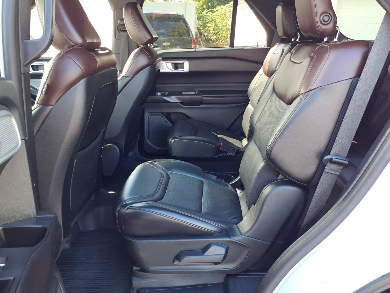 Certified 2020 Ford Explorer Platinum AWD/4WD image 8